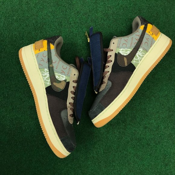 Pre-Owned Nike x Travis Scott Cactus Jack Air Force 1 - Size 12 main image 6